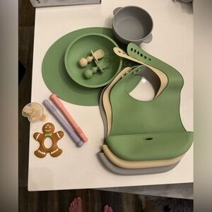 Upward Baby Plate, Bowl, Spoon and Bib Set